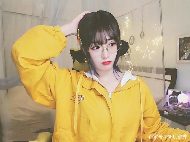 想玩地下城私服怎么办 想玩地下城私服怎么办